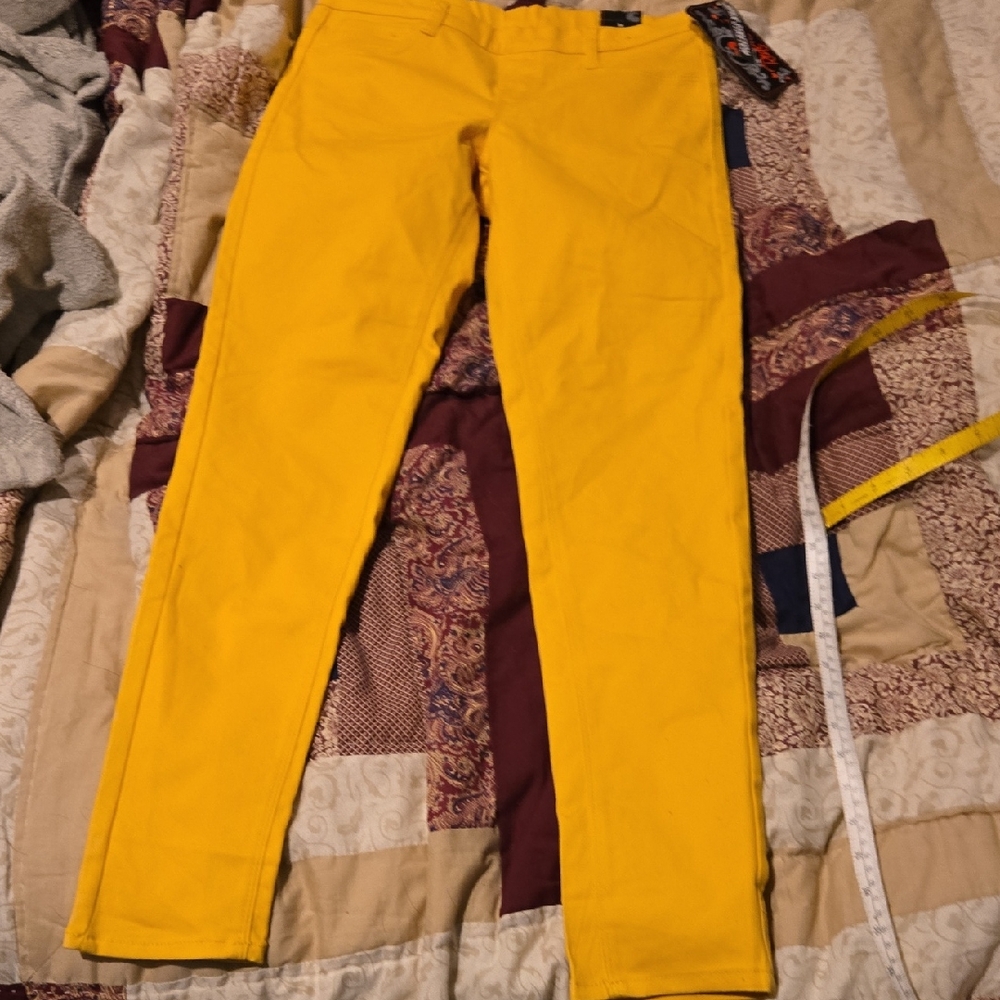 Bright Yellow Pants Or Mustard Yellow Pull On Stretchy Pants